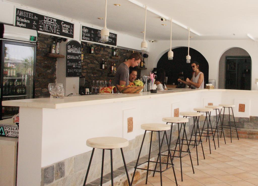 Armadoros Hotel / Ios Backpackers Dış mekan fotoğraf