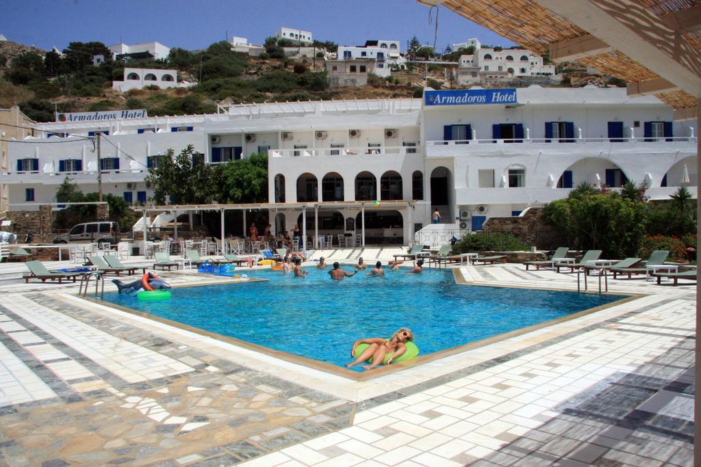 Armadoros Hotel / Ios Backpackers Dış mekan fotoğraf