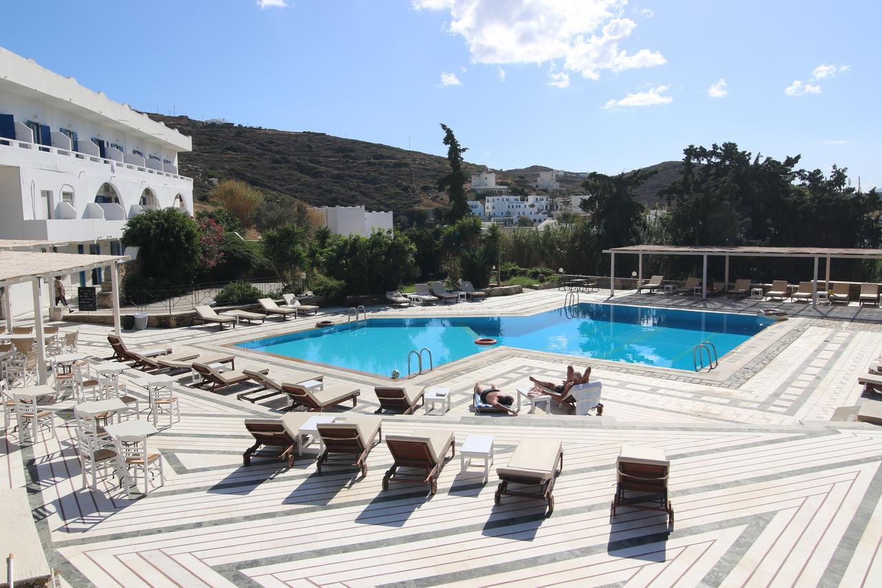Armadoros Hotel / Ios Backpackers Dış mekan fotoğraf