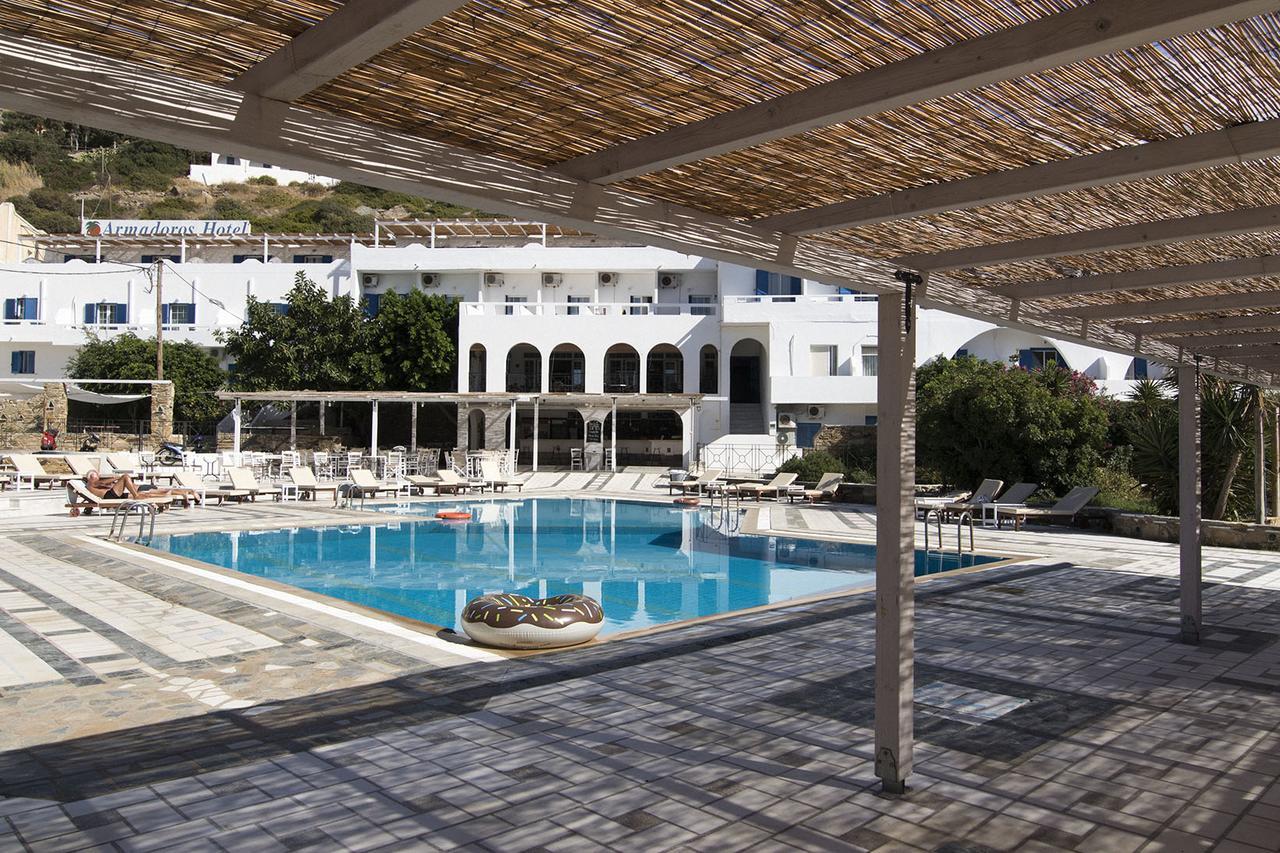 Armadoros Hotel / Ios Backpackers Dış mekan fotoğraf