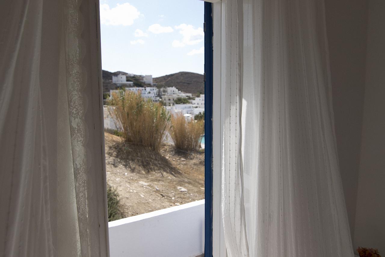 Armadoros Hotel / Ios Backpackers Dış mekan fotoğraf