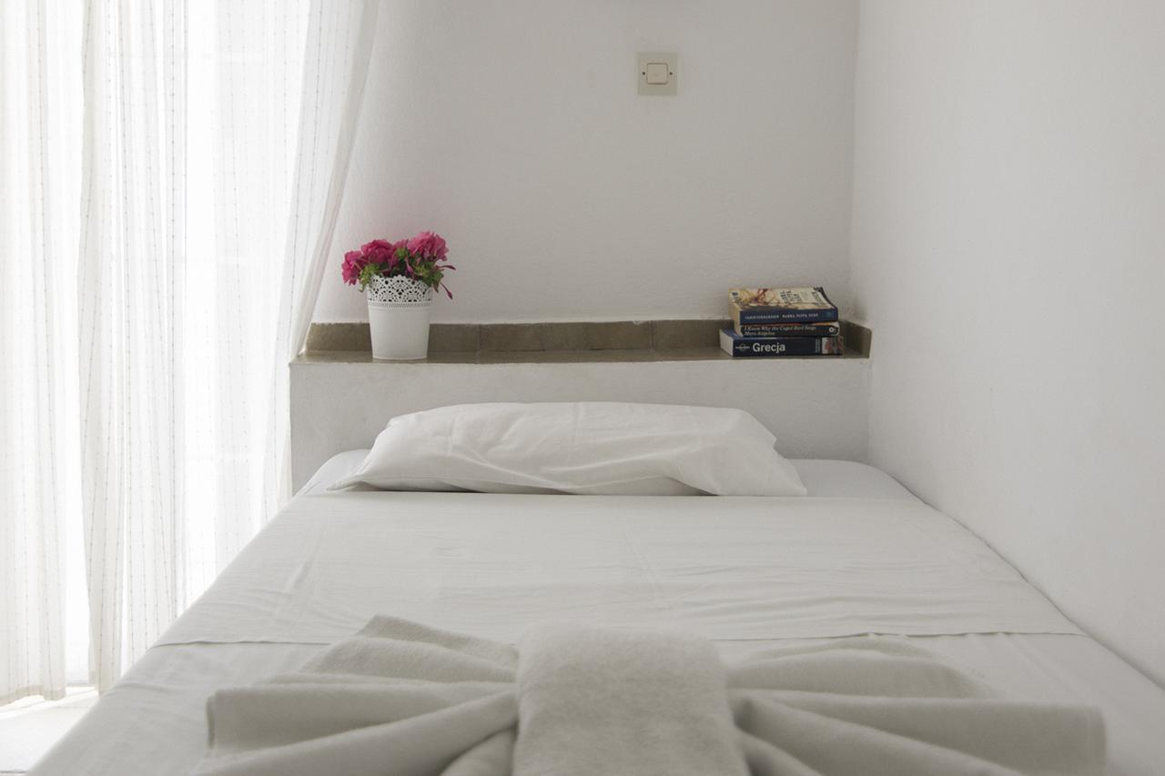 Armadoros Hotel / Ios Backpackers Dış mekan fotoğraf