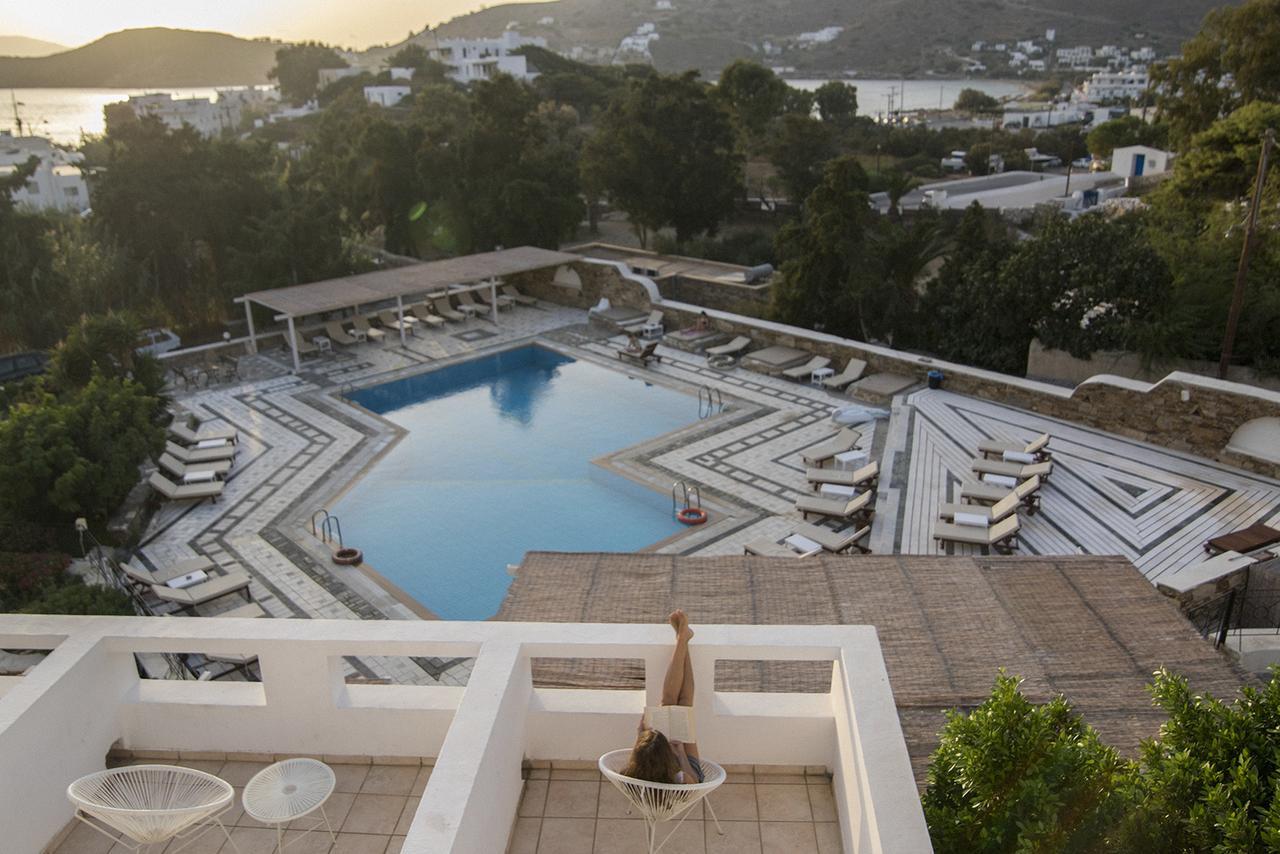 Armadoros Hotel / Ios Backpackers Dış mekan fotoğraf